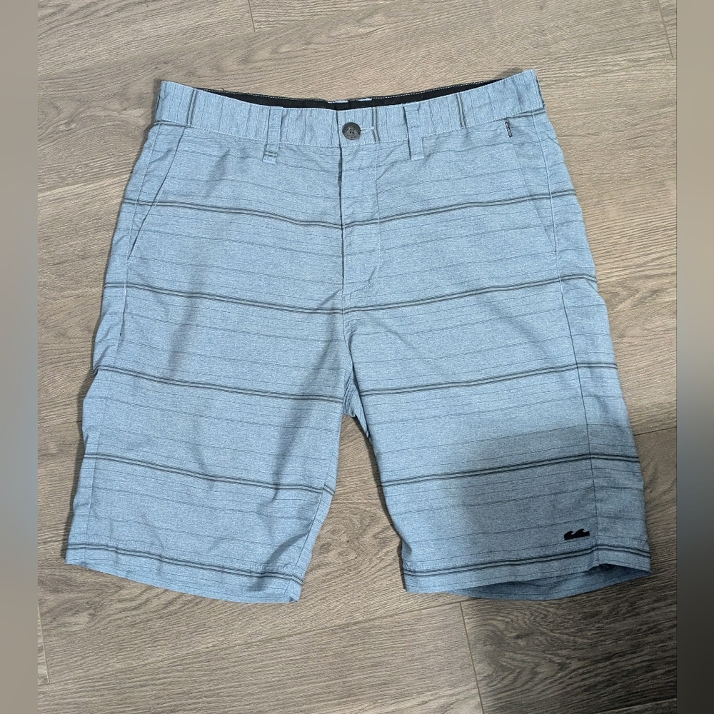 **3/$16 SALE - Men's Blue Billabong Submersibles Shorts